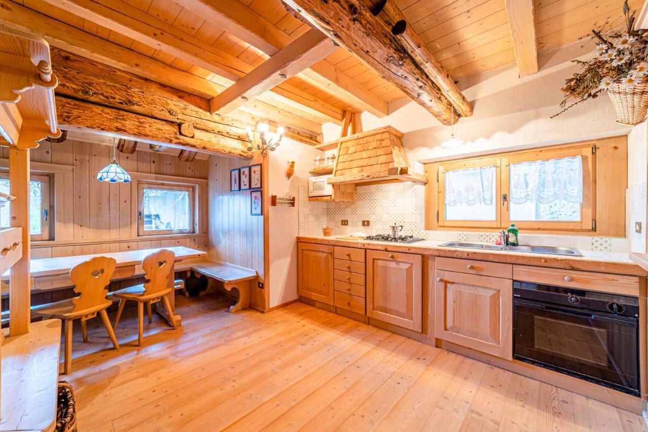 Chalet Sottoguda ロッカ・ピエートレ エクステリア 写真