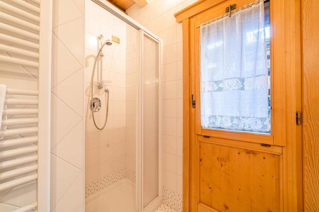 Chalet Sottoguda ロッカ・ピエートレ エクステリア 写真