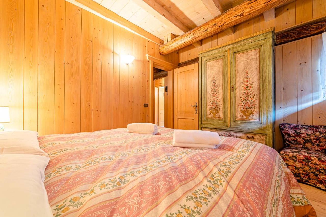 Chalet Sottoguda ロッカ・ピエートレ エクステリア 写真